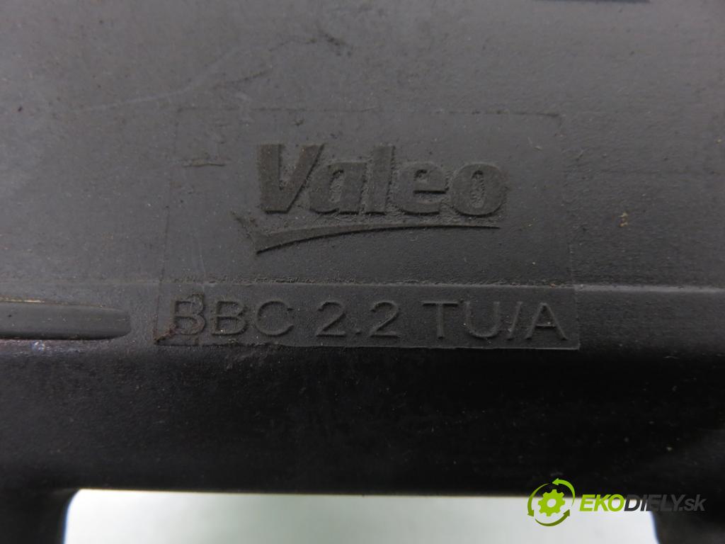 PEUGEOT 206 liftback (2A/C) HB 2004 55,00 1.4 75 - KFW 1360,00 Cievka zapaľovacia BBC22TUA