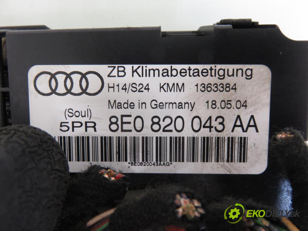 AUDI A4 Avant (8E5, B6) KOMBI 2004 96,00 1.9 TDI - AWX 1896,00 Panel kúrenia KLIMATRONIK 8E0820043AA