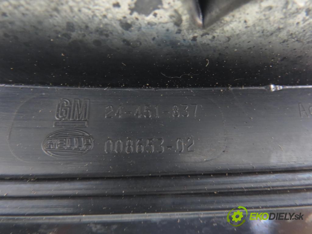 OPEL ASTRA H (A04) HB 2005 88,00 1.9 CDTI - Z 19 DT 1910,00 světlo pravé zadní 24451837