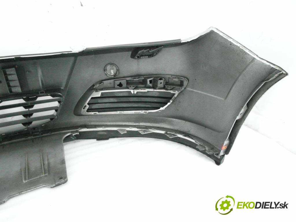 OPEL ASTRA H (A04) HB 2005 77,00 1.6 - Z 16 XEP 1598,00 Nárazník predný