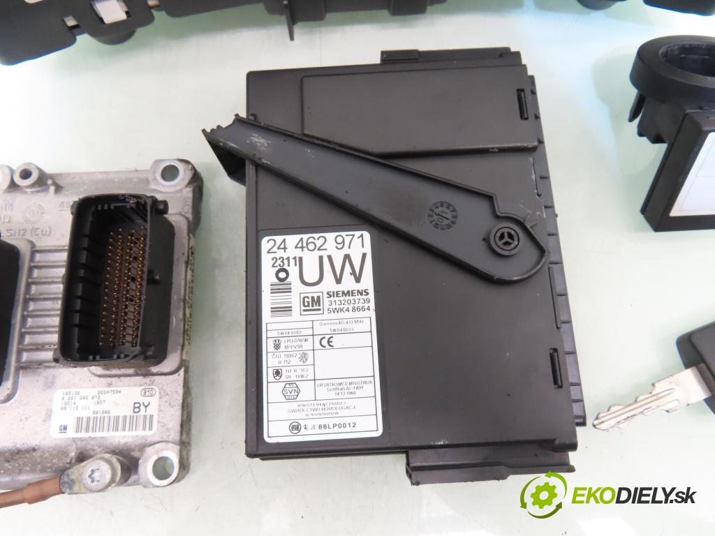 OPEL CORSA C (X01) HB 2001 43,00 1.0 12V 58 - Z 10 XE 973,00 spinačka / imobilizéra IMMO / Riadiaca jednotka 0261206072 ; 09115111 ; 09166814FL