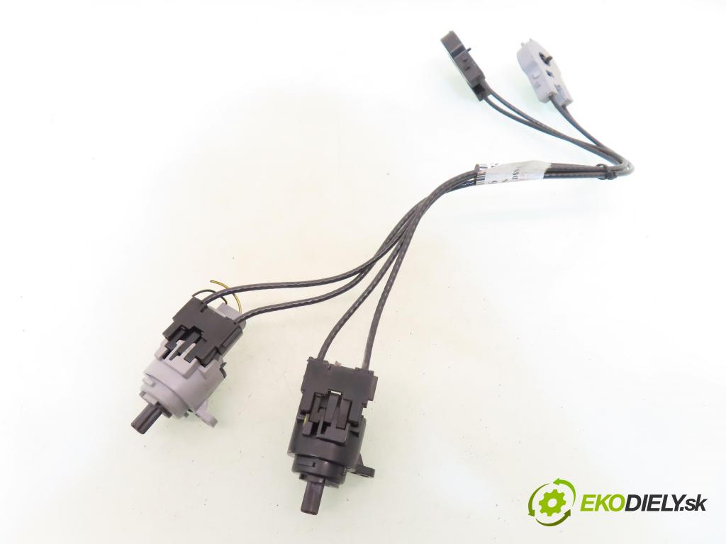 FORD FOCUS (DAW, DBW) HB 1998 55,00 1.4 16V - FXDA 1388,00 Lanko panel kúrenia 98AB11504AE ; 98AB11503AE