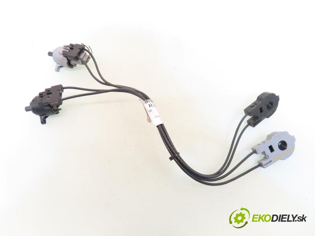 FORD FOCUS (DAW, DBW) HB 1998 55,00 1.4 16V - FXDA 1388,00 Lanko panel kúrenia 98AB11504AE ; 98AB11503AE