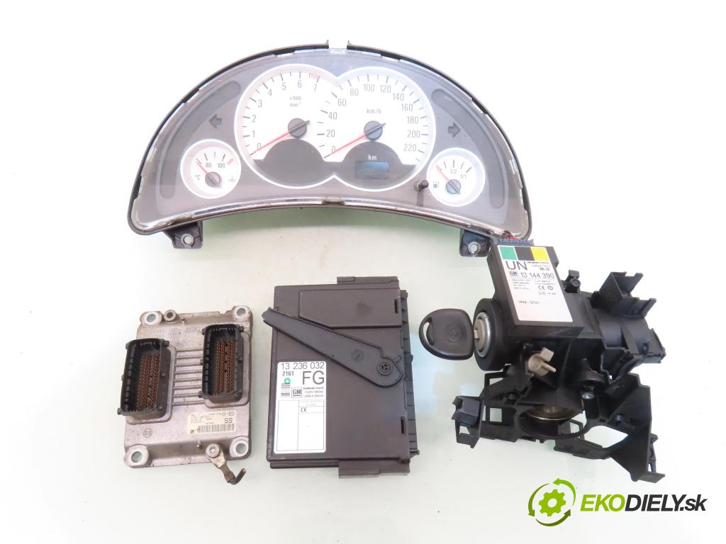 OPEL CORSA C (X01) HB 2006 55,00 1.2 16V 75 - Z 12 XE 1199,00 spinačka / imobilizéra IMMO / Riadiaca jednotka 0261208253 ; 55352622 ; 13173357WL
