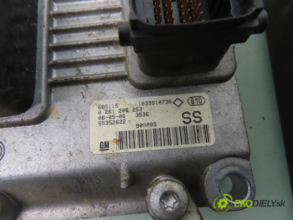 OPEL CORSA C (X01) HB 2006 55,00 1.2 16V 75 - Z 12 XE 1199,00 spinačka / imobilizéra IMMO / Riadiaca jednotka 0261208253 ; 55352622 ; 13173357WL
