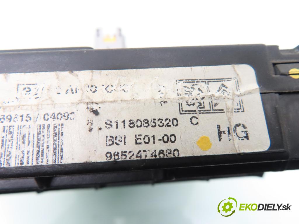 CITROEN BERLINGO / BERLINGO FIRST nadwozie wielkoprzestrzenne (MPV) KOMBIVAN 2004 51,00 1.9 D - WJY (DW8B) 1868,00 MODUL BSI S118085320C ; 9652474680