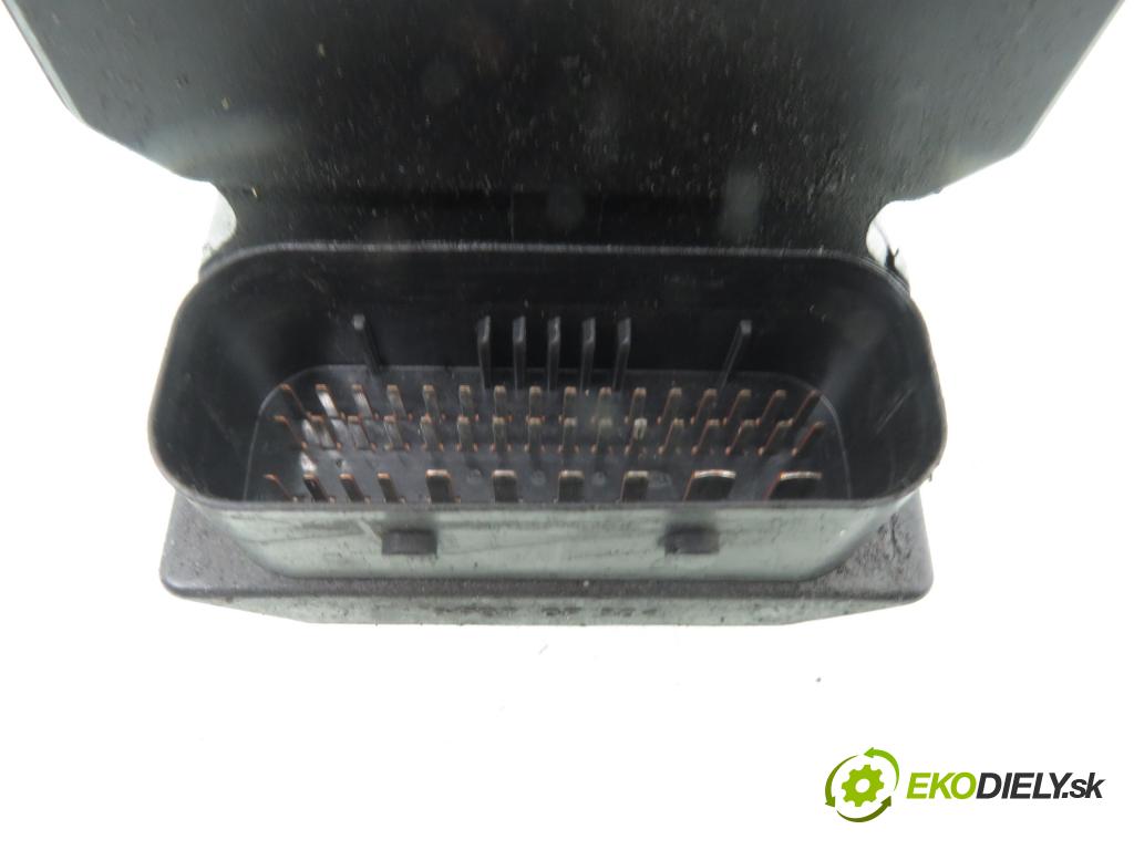 TOYOTA AVENSIS Kombi (_T25_) KOMBI 2005 120,00 2.4 (AZT251_) - 2AZ-FSE 2362,00 Pumpa ABS 0265950147 ; 0265005303 (Pumpa ABS)