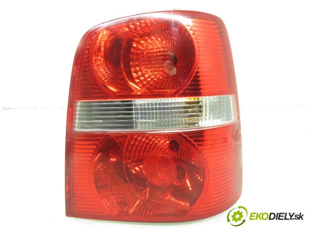 VW TOURAN (1T1, 1T2) MINIVAN 2006 77,00 1.9 TDI PD 105 1896,00 Svetlo pravé zadné