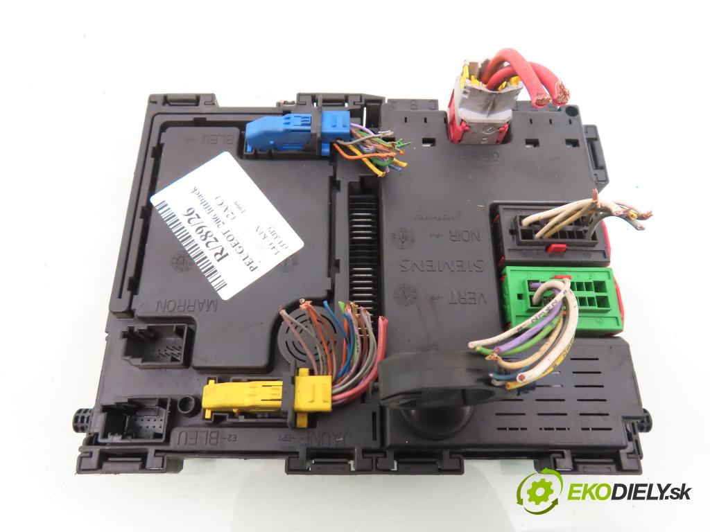 PEUGEOT 206 liftback (2A/C) HB 1999 55,00 1.4 i 75 -  KFX 1361,00 MODUL BSI 962646088003 ; S105872300G