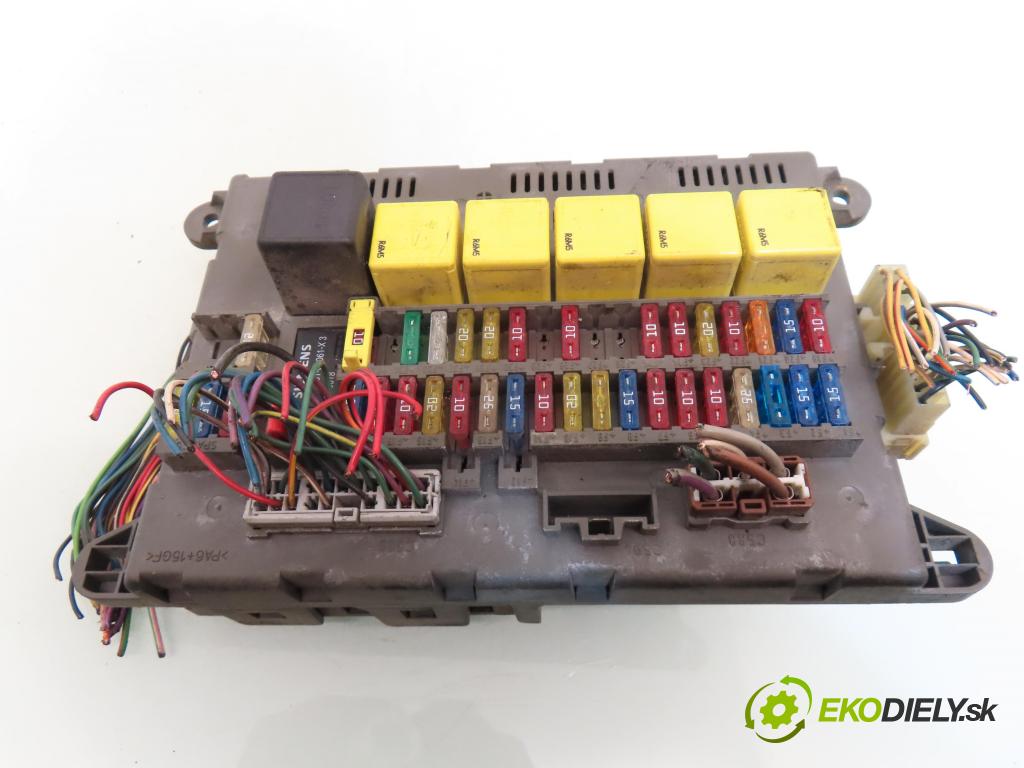 LAND ROVER FREELANDER (L314) SUV 2000 72,00 2.0 DI 4x4 - 20 T2N 1994,00 MODUL BSI 518665104 ; YWC106390