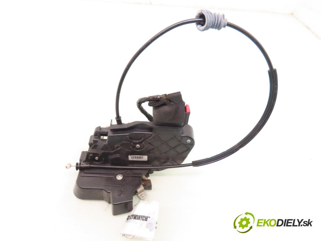 VOLVO C30 (533) HB 2008 100,00 2.0 D 136 - D 4204 T 1997,00 zámok 30799303