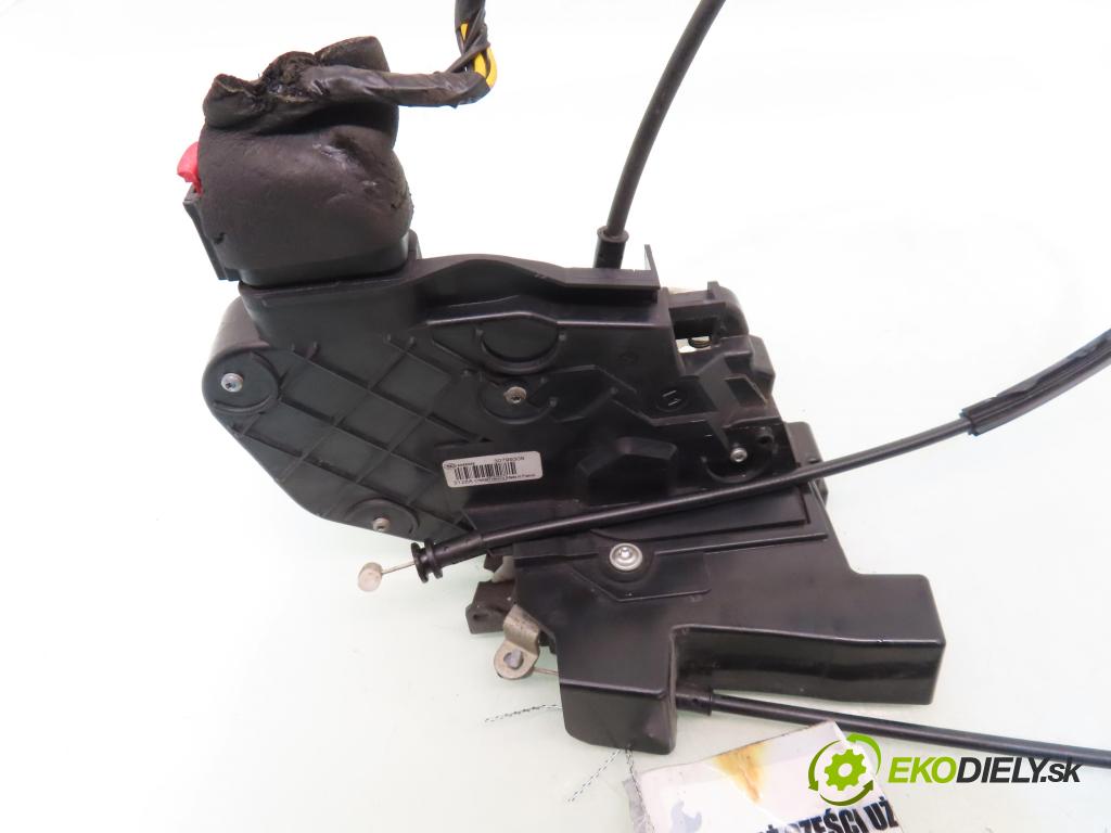VOLVO C30 (533) HB 2008 100,00 2.0 D 136 - D 4204 T 1997,00 zámok 30799309