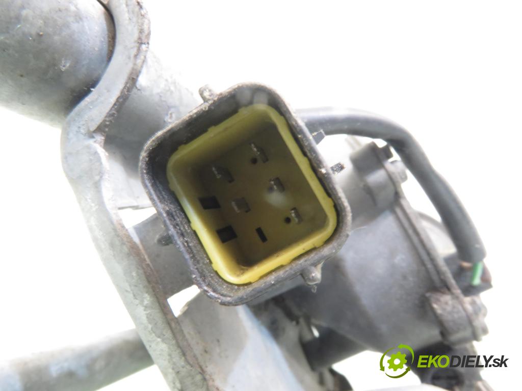 LAND ROVER FREELANDER (L314) SUV 2000 72,00 2.0 DI 4x4 - 20 T2N 1994,00 Motorček stieračov 23000065 ; 22147907