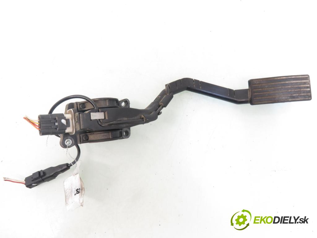 CITROEN C5 II (RC_) LIFTBACK 1999 80,00 1.6 HDi 109 - 9HZ 1560,00 Potenciometer plynu 9650341780 ; 0280755012 ; F00C3E2429 (Potenciometer plynového pedálu)
