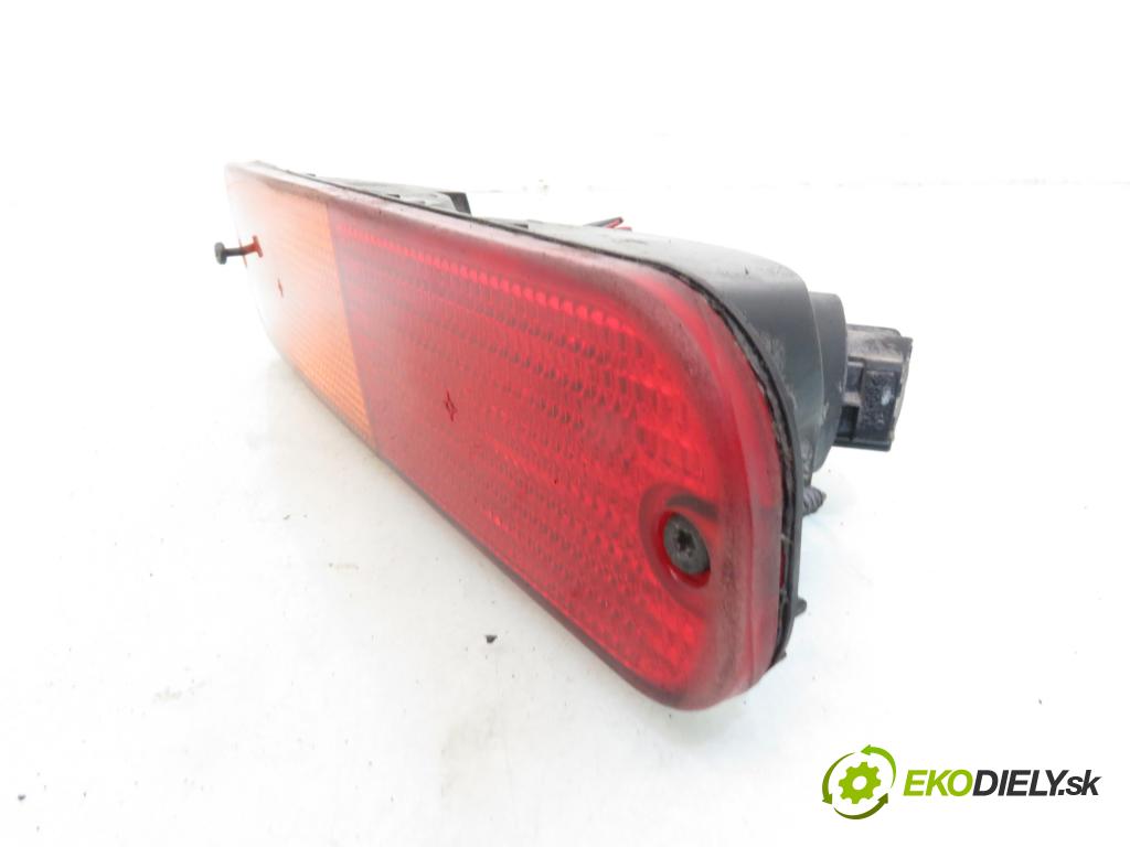 LAND ROVER FREELANDER (L314) SUV 2000 72,00 2.0 DI 4x4 - 20 T2N 1994,00 světlo