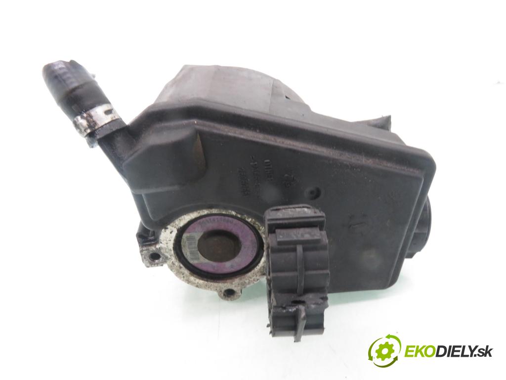 PEUGEOT 206 liftback (2A/C) HB 1999 55,00 1.4 i 75 - KFX 1361,00 Pumpa servočerpadlo 9631411580 ; 9630501680 ; 26062661 (Servočerpadlo)