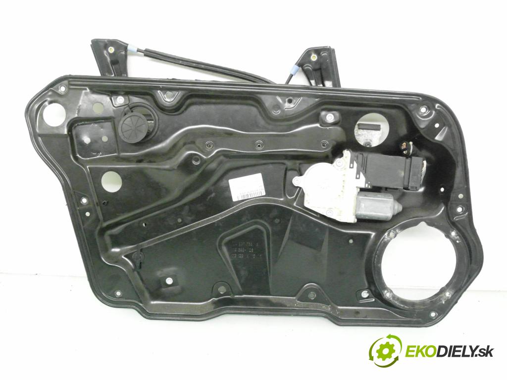 VW GOLF IV (1J1) HB 1998 74,00 1.6 - AKL 1595,00 Mechanizmus okien J4837755A