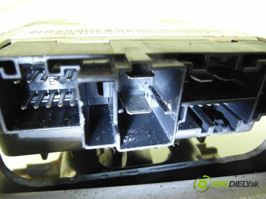 FIAT PUNTO (188_) HB 2002 44,00 1.2 60 (188.030, .050, .130, .150, .230, .250) - 1 1242,00 serv/podporovanie elektrické 09381199 ; 26082642