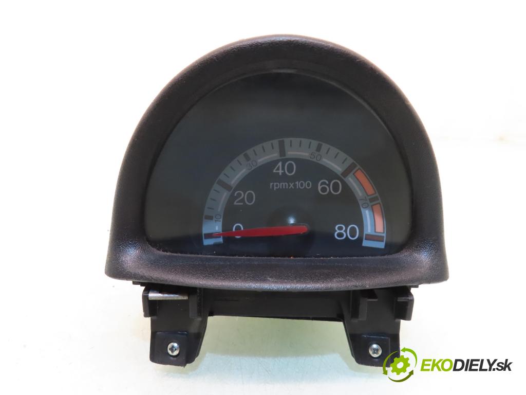 FIAT SEICENTO / 600 (187_) HB 2003 40,00 1.1 54 - 176 B2.000 1108,00 Otáčkomer 6850930040