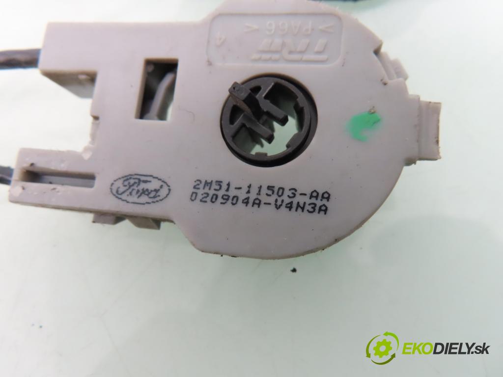 FORD FOCUS (DAW, DBW) HB 2002 85,00 1.8 TDCi - F9DA 1753,00 Lanko panel kúrenia 2M5111503AA ; 2M5111504AA