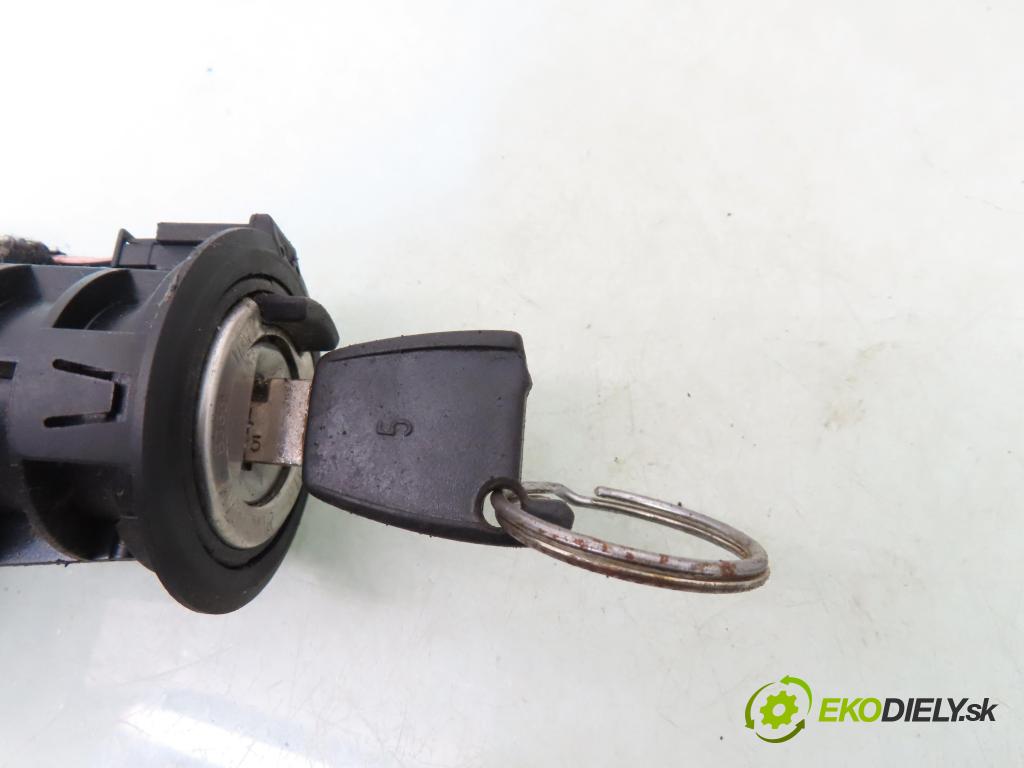 FIAT PUNTO (188_) HB 2002 44,00 1.2 60 - 188 A4.000 1242,00 spinačka / imobilizéra IMMO / Riadiaca jednotka IAW59FM2 ; 6160038904 ; 46759303