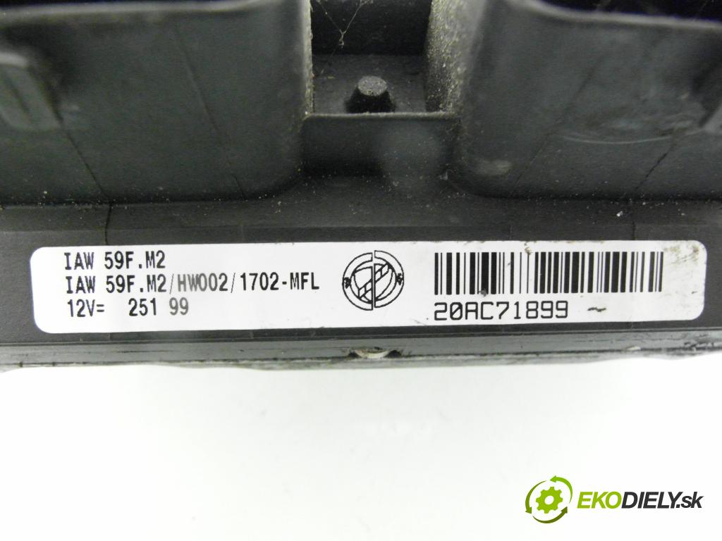 FIAT PUNTO (188_) HB 1999 44,00 1.2 Bifuel - 188 A4.000 1242,00 spinačka / imobilizéra IMMO / Riadiaca jednotka 46753574 ; IAW59FM2 ; 46774357NPL