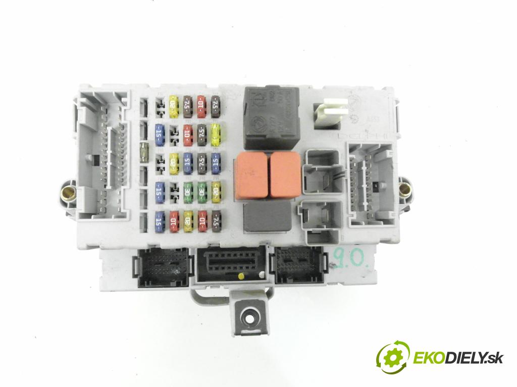 FIAT PUNTO (188_) HB 1999 44,00 1.2 Bifuel - 188 A4.000 1242,00 spinačka / imobilizéra IMMO / Riadiaca jednotka 46753574 ; IAW59FM2 ; 46774357NPL