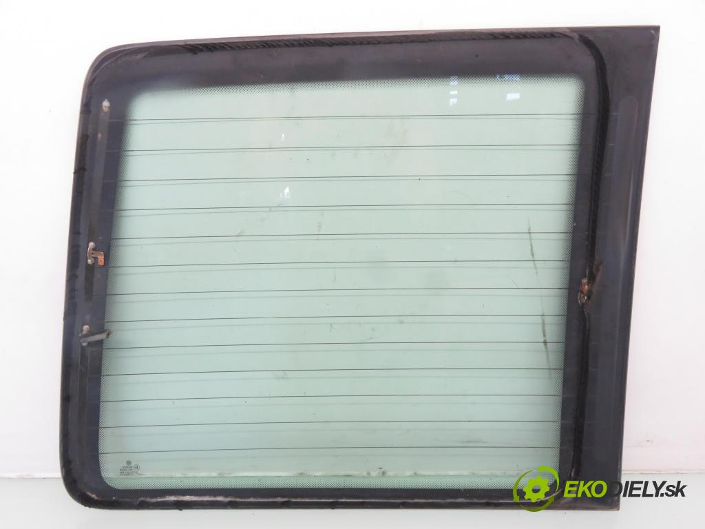 VW TRANSPORTER IV Skrzynia (70XA) FURGON 2002 65,00 2.5 TDI - AJT 2461,00 Okno dvierka pravá