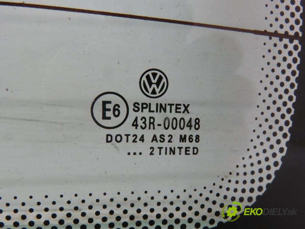 VW TRANSPORTER IV Skrzynia (70XA) FURGON 2002 65,00 2.5 TDI - AJT 2461,00 Okno dvierka pravá