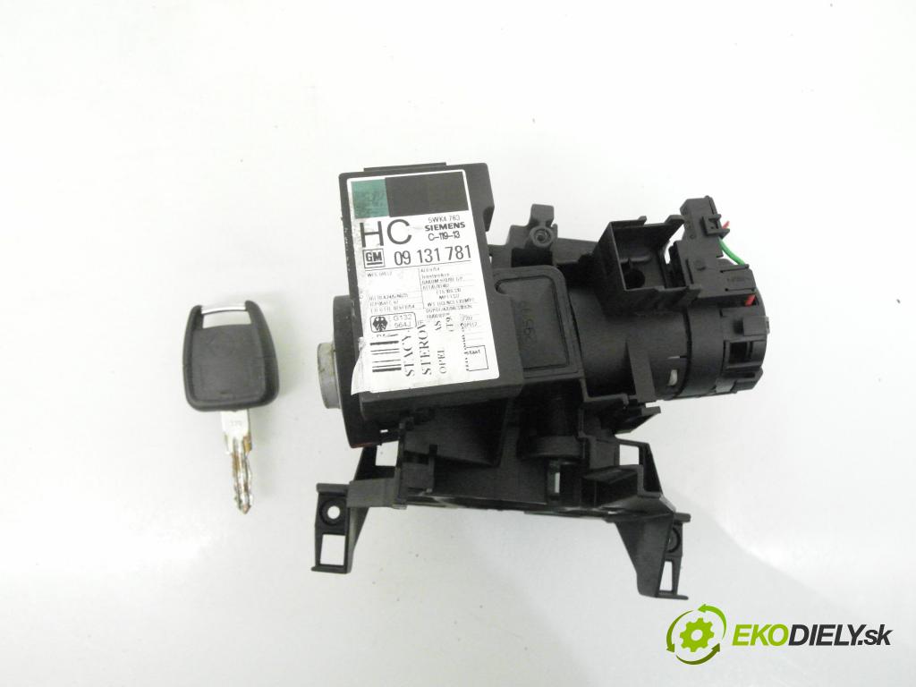 OPEL ASTRA G liftback (T98) HB 2002 74,00 1.6 16V - X 16 XEL 1598,00 spinačka / imobilizéra IMMO / Riadiaca jednotka 16268377 ; 6237797 ; 90589313