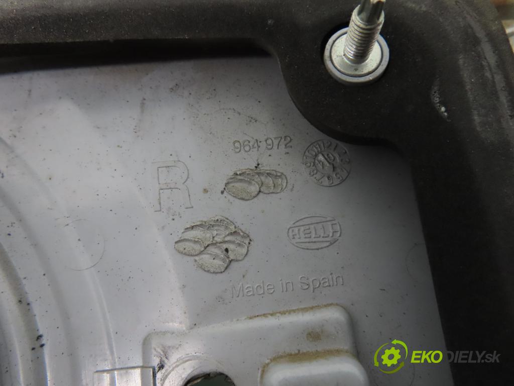 VW SHARAN (7M8, 7M9, 7M6) MINIVAN 2001 85,00 1.9 TDI - BVK 1896,00 Svetlo pravé zadné kufor 964972