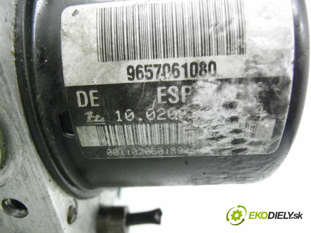 CITROEN C5 II (RC_) LIFTBACK 1999 80,00 1.6 HDi (RC8HZB) - 9HZ (DV6TED4) 1560,00 pumpa ABS 10096011473 ; 00007503C2 ; 9657061080 (Pumpa ABS)