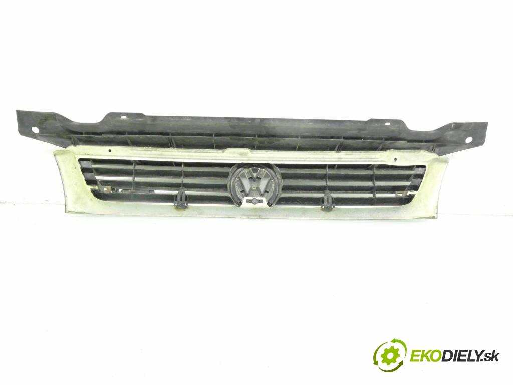 VW TRANSPORTER IV Skrzynia (70XA) FURGON 2002 65,00 2.5 TDI - AJT 2461,00 Mriežka / maska