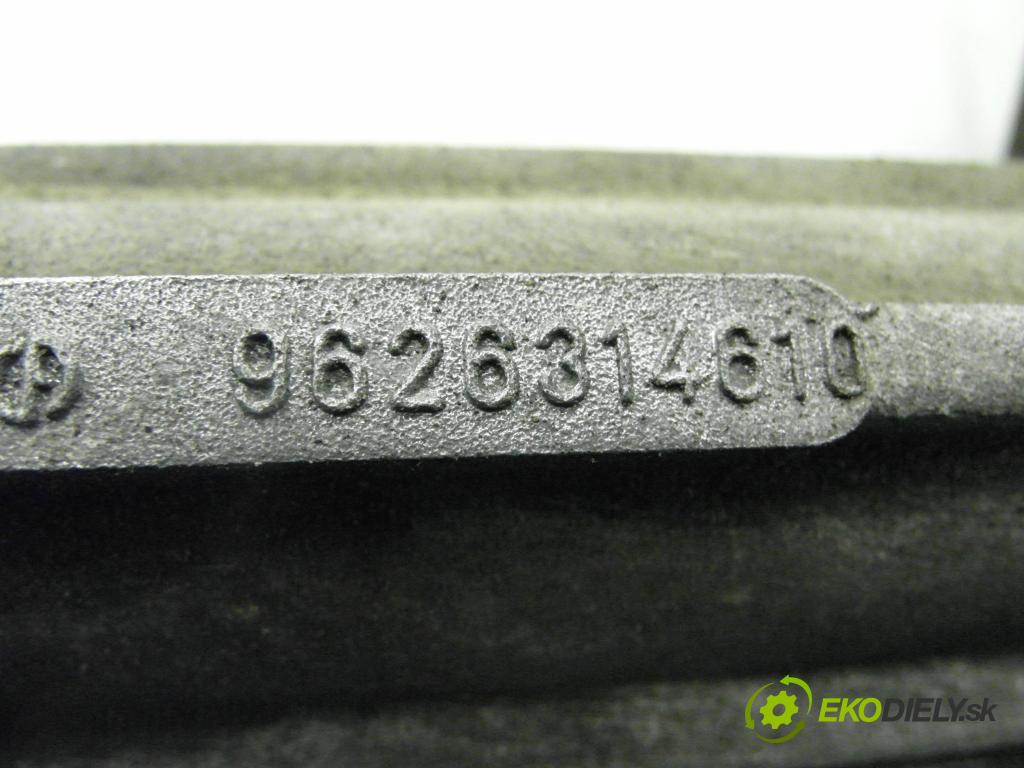 CITROEN C5 I (DC_) LIFTBACK 2001 98,00 2.2 HDi (DC4HXB, DC4HXE) - 4HX (DW12TED4/FAP) 2179,00 Riadenie ZE riadením 9626314610 ; Z8X4