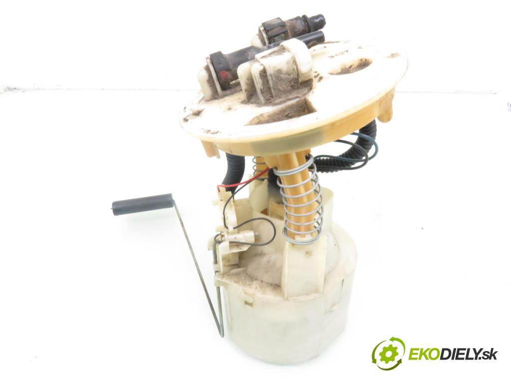 RENAULT SCENIC I (JA0/1_) MINIVAN 2000 79,00 1.6 - K4M 700 1598,00 Pumpa paliva 7700422036A ; 56002310