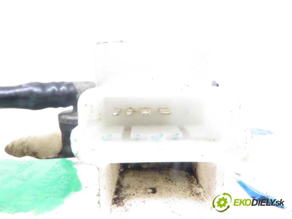 ALFA ROMEO 166 (936_) SEDAN 1999 140,00 2.5 V6 24V (936A2___) - AR 34201 2492,00 Pumpa paliva 60629829 ; 0580313021