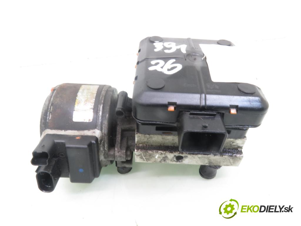 CITROEN C5 II (RC_) LIFTBACK 1999 80,00 1.6 HDi (RC8HZB) - 9HZ (DV6TED4) 1560,00 pumpa nápravy 963671388000