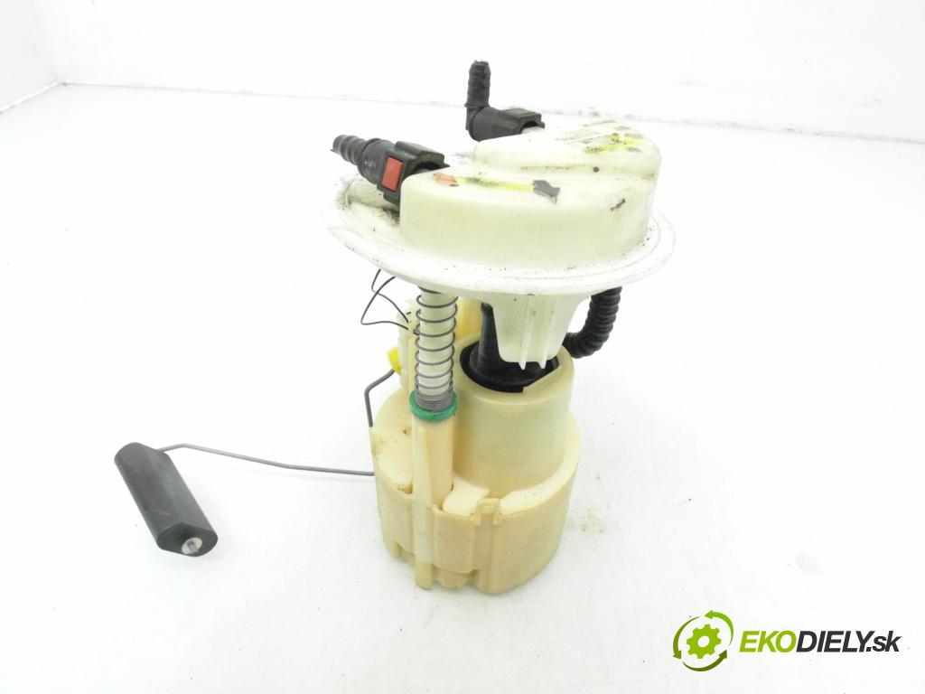 RENAULT CLIO II (BB_, CB_) HB 1999 43,00 1.2 (BB0A, BB0F, BB10, BB1K, BB28, BB2D, BB2H, CB0 1149,00 pumpa paliva 09740659902 ; 7700416988