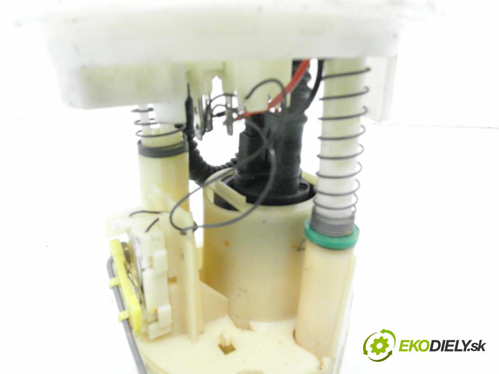 RENAULT CLIO II (BB_, CB_) HB 1999 43,00 1.2 (BB0A, BB0F, BB10, BB1K, BB28, BB2D, BB2H, CB0 1149,00 pumpa paliva 09740659902 ; 7700416988