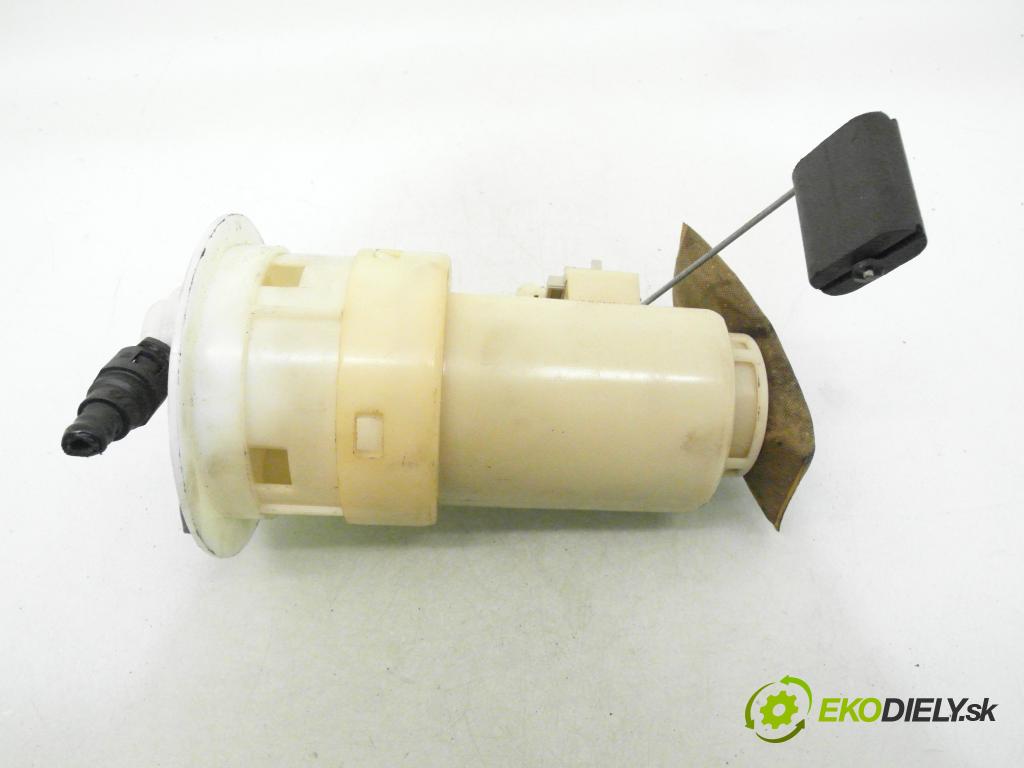 TOYOTA YARIS (_P1_) HB 2004 50,00 1.0 VVT- i 68 - 1SZ-FE 998,00 pumpa paliva 770200D010A