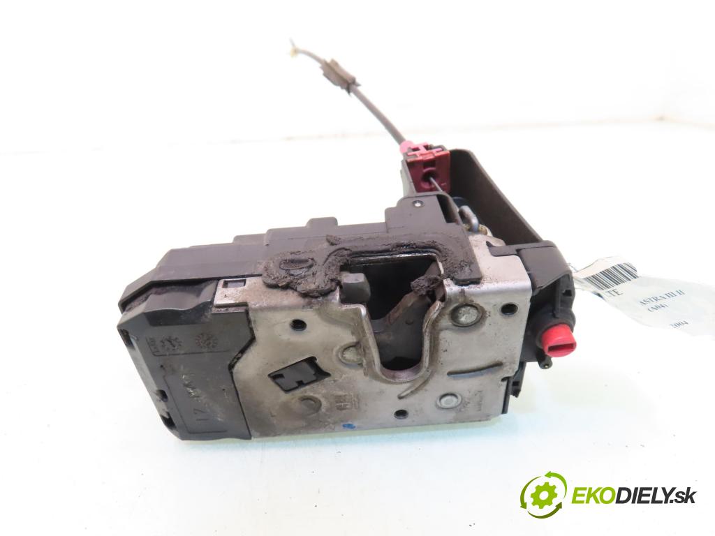 OPEL ASTRA H (A04) HB 2004 66,00 1.4 - Z 14 XEP 1364,00 zámok 13210738PU
