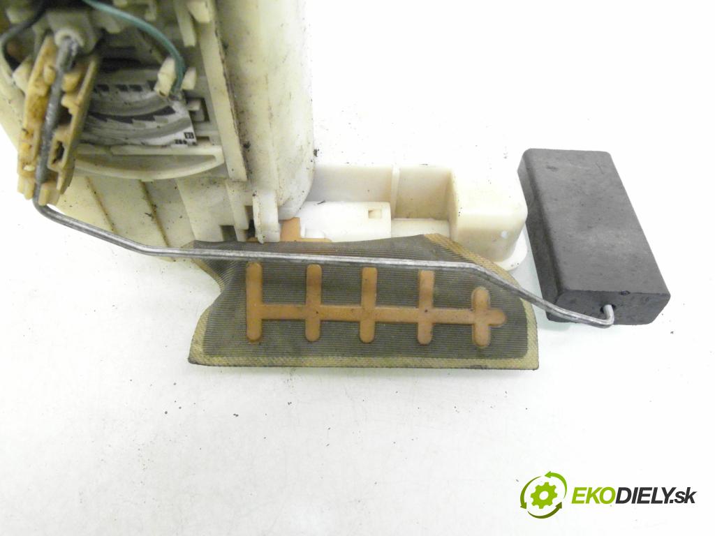 PEUGEOT 106 II (1A_, 1C_) HB 1997 44,00 1.1 i - HDZ (TU1M) 1124,00 pumpa paliva 9637513680