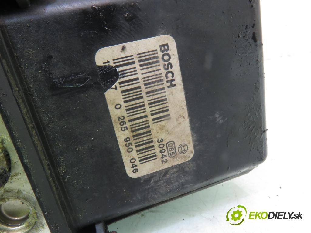 RENAULT SCENIC I (JA0/1_) MINIVAN 2000 70,00 1.4 16V (JA0D, JA1H, Ja0W, JA10) - K4J 714 1390,00 pumpa ABS 0265950046 ; 8200090690 (Pumpa ABS)