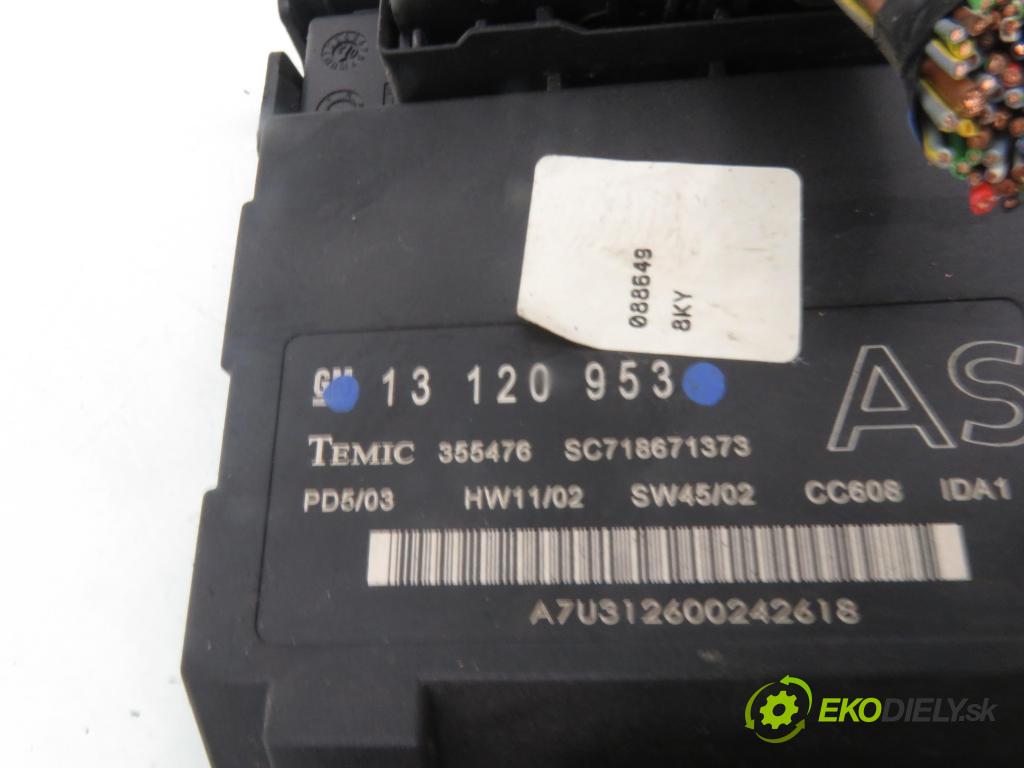 OPEL VECTRA C GTS (Z02) LIFTBACK 2003 108,00 2.2 16V - Z 22 SE 2198,00 spínačka / imobilizéra IMMO / řídící jednotka 12571663AN ; 13144711US ; 13112913AT
