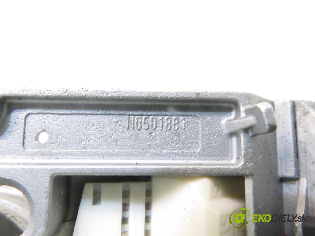 OPEL ASTRA H (A04) HB 2004 66,00 1.4 - Z 14 XEP 1364,00 spinačka N0501882 ; N0501881 ; 2421430 (Spínacia skrinka)