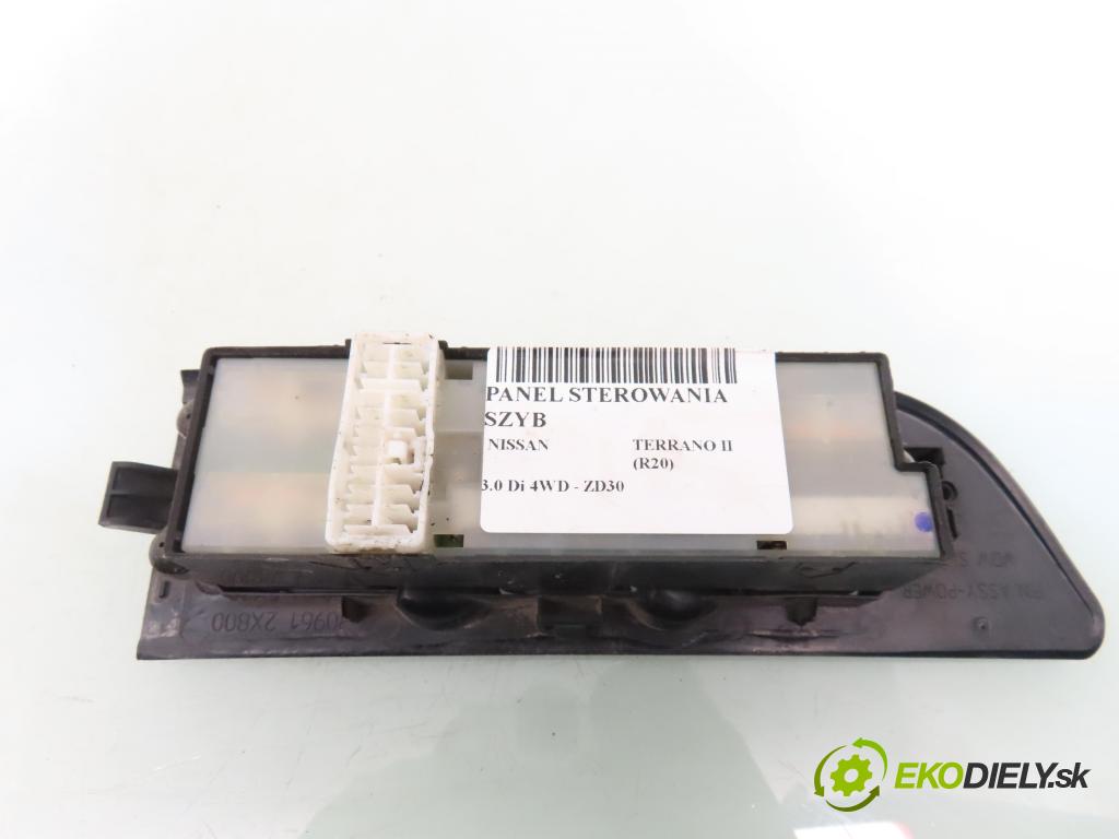NISSAN TERRANO II (R20) TERENOWY 2002 113,00 3.0 Di 4WD - ZD30 2953,00 Panel ovládania okien 809612X800