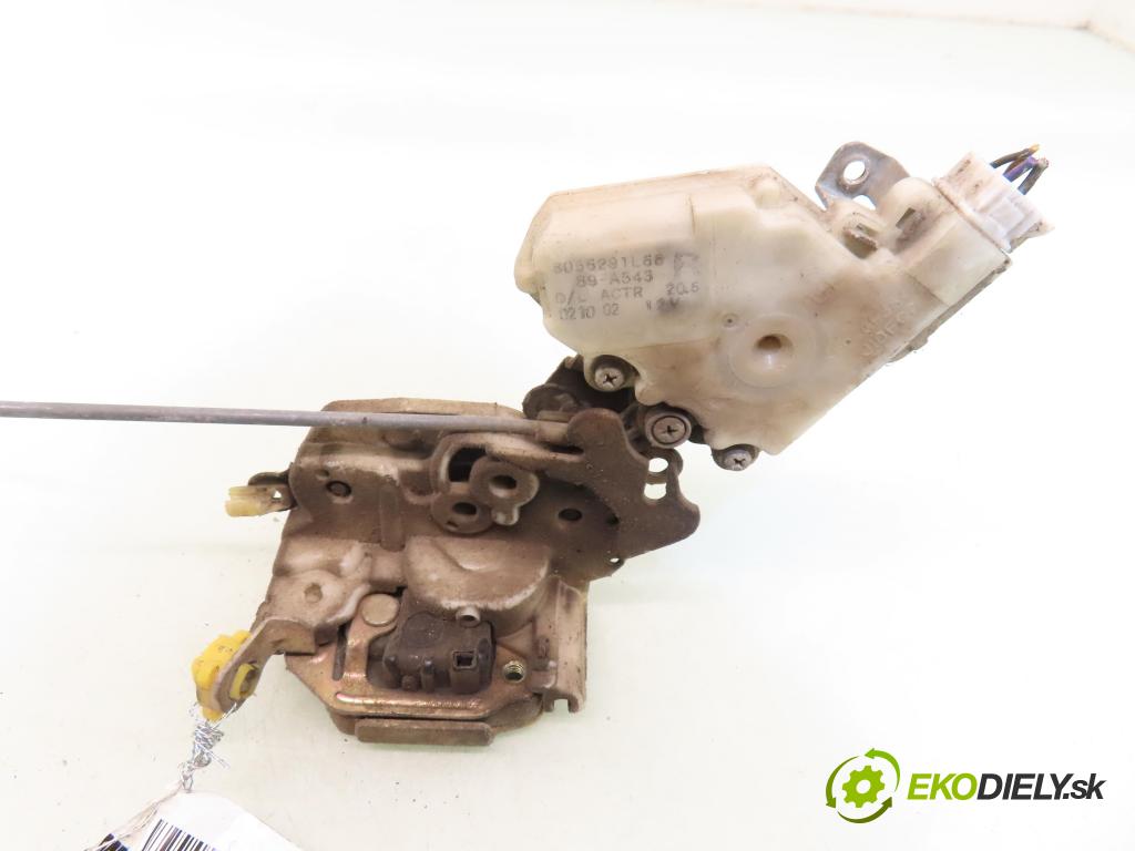 NISSAN TERRANO II (R20) TERENOWY 2002 113,00 3.0 Di 4WD - ZD30 2953,00 zámok 8055291L66