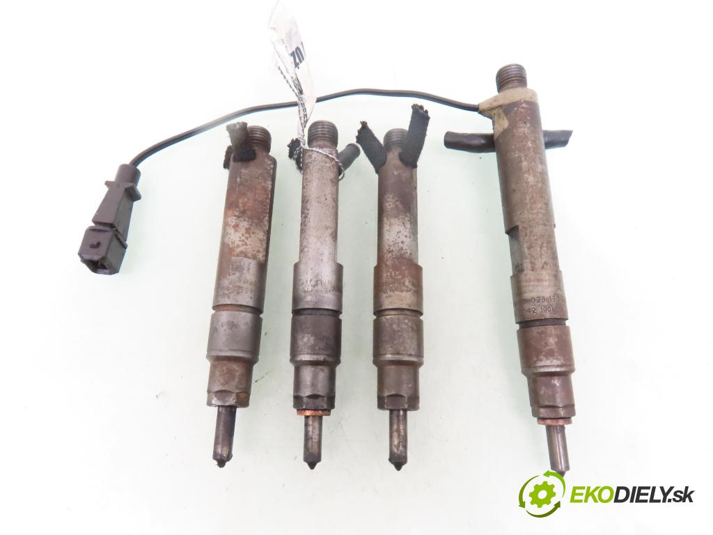 SEAT TOLEDO II (1M2) SEDAN 1999 66,00 1.9 TDI - AGR 1896,00 Vstrekovacie ventily 028130201S ; 0432193600 ; 028130203F (Vstrekovací ventil)