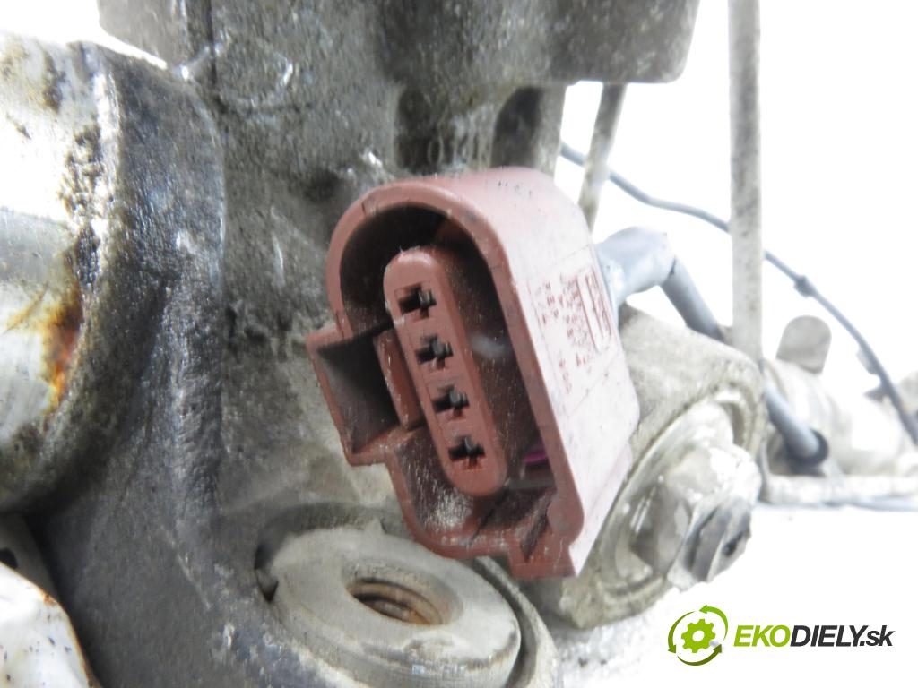 VW POLO (9N_) HB 2001 47,00 1.2 12V 64 - AZQ 1198,00 Riadenie ZE riadením 6Q1423051S ; 6Q1423055L ; 6Q1423105VW