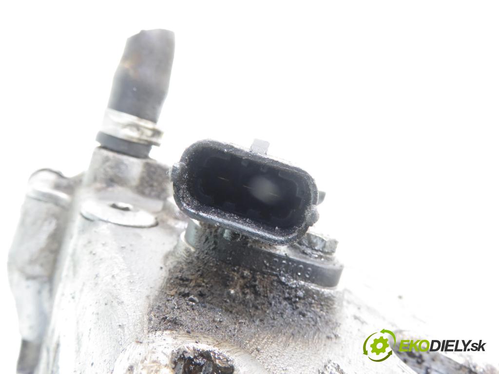FIAT SIENA (178_) / ALBEA SEDAN 2003 59,00 1.2 - 188 A5.000 1242,00 Kryt Ventilov 46550108